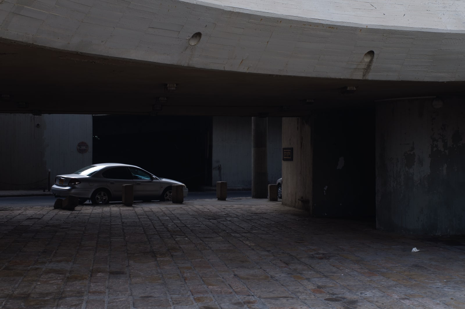 Untitled (Kikar Atarim) 2010 Lambda print, 90X135 cm